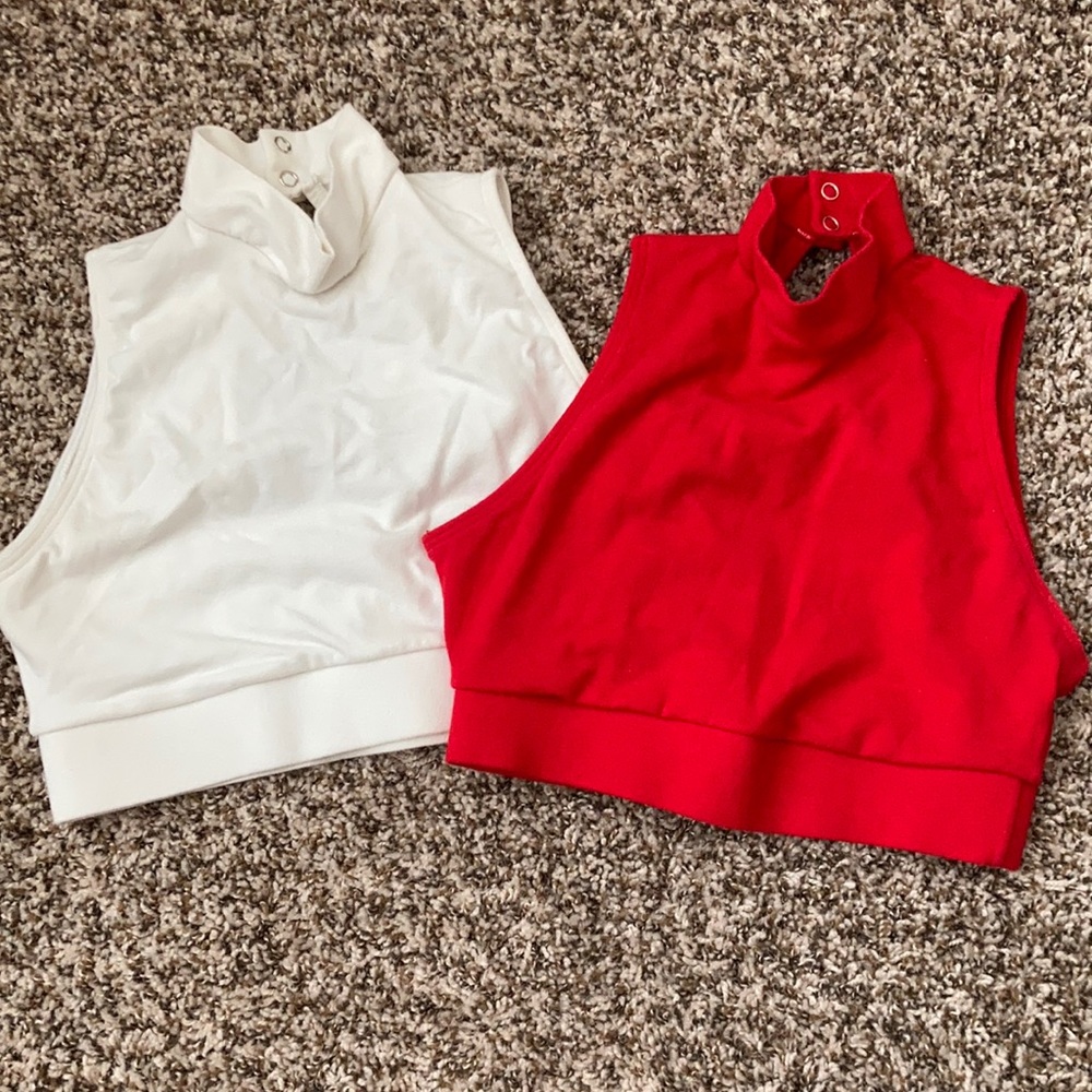 Body Wrappers High-Neck Crop Tops size M